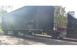 ГАЗ .СЕДЕЛЬНЫЙ ТЯГАЧ С ПОЛУПРИЦЕПОМ