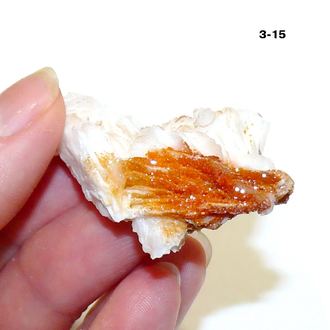 Ванадинит натуральный (щетка) №3-15: 50*32*16мм