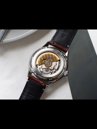 Наручные часы Seiko SPB529J1