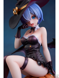 Фигурка 1/7 Рем (Rem Phantom Night Wizard Ver.)
