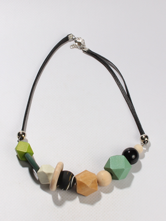 Колье "Ромбы два кольца"  зеленое