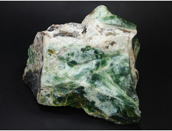 Опал зеленый, Казахстан (150*105*100 мм, 1389 г) №19116