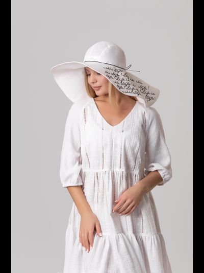 Шляпа летняя из льна