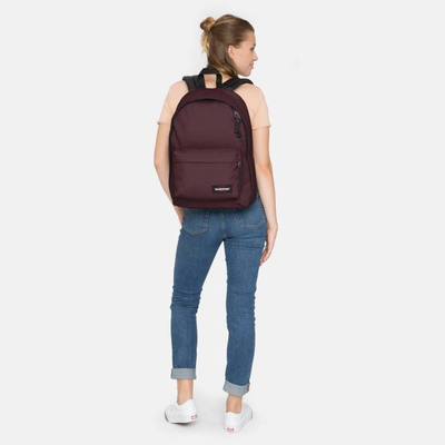 Женский бордовый рюкзак Eastpak Out Of Office Punch Wine