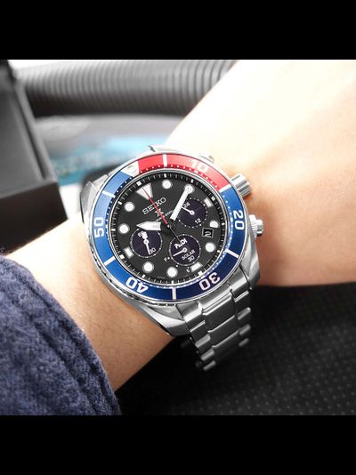 Наручные часы Seiko SSC795J1