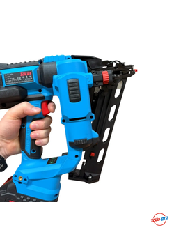 Аккумуляторный отделочный пистолет TOUA DCAFN1664