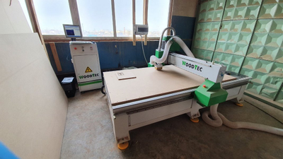 Фрезерно-гравировальный станок с ЧПУ WoodTec H 1325L