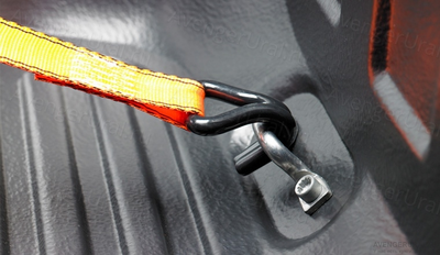 Пластиковый защитный вкладыш в кузов