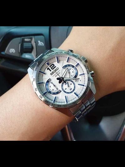 Наручные часы Seiko SSB343P1