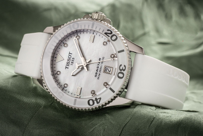 Швейцарские часы Tissot T120.210.17.116.00 Seastar 1000