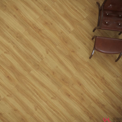 Кварцвиниловая плитка Fine Floor Дуб Орхус FF-1509 в интерьере детально