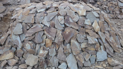 Жёлтый рыжий  песчаник с разводом