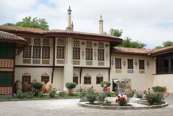 Резиденцию крымских ханов задумывали, как райский уголок на земле