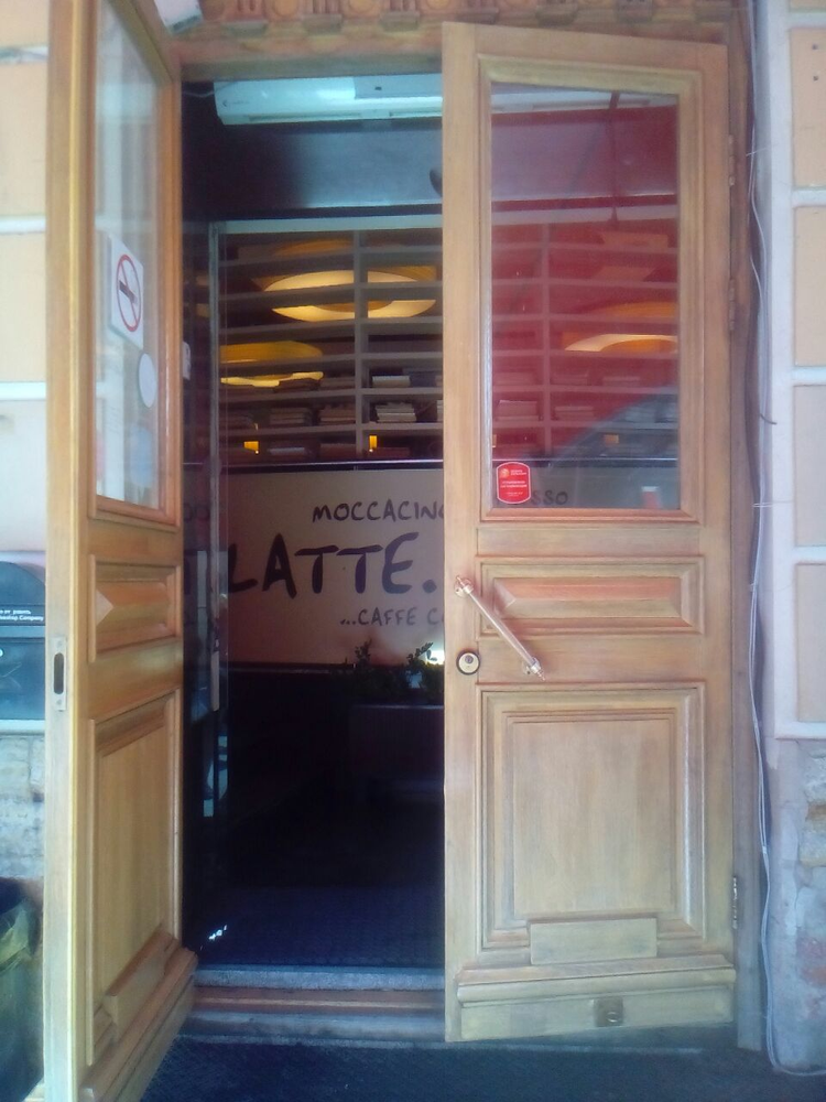 Remont I Restavraciya Derevyannyh Dverej I Mebeli Po Dostupnoj Cene V Sankt Peterburge