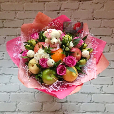 Фруктовый букет с мишкой (розовое оформление)