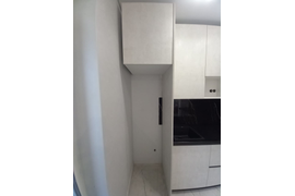 Кухня черно белая