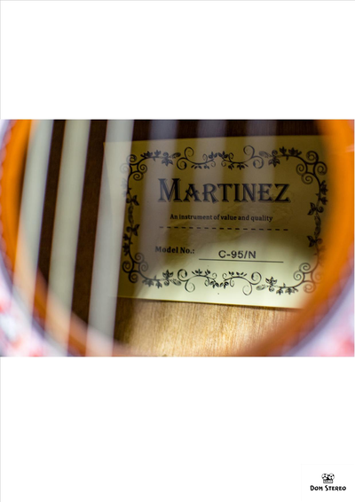 Изображение классической гитары для начинающих от MARTINEZ  C - 95 N