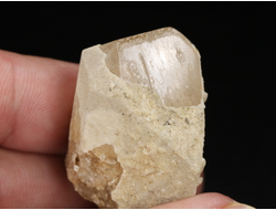 Данбурит в кварцевой рубашке, коллекционный образец, Россия, Дальнегорск (43*30*23 мм, 37 г) №29332