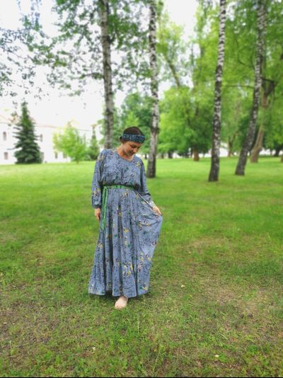 Платье из штапеля "Птица Тройка" - туманный серый