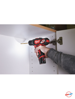 Аккумуляторная дрель-шуруповерт Milwaukee M12 BDD-202C 4933441915