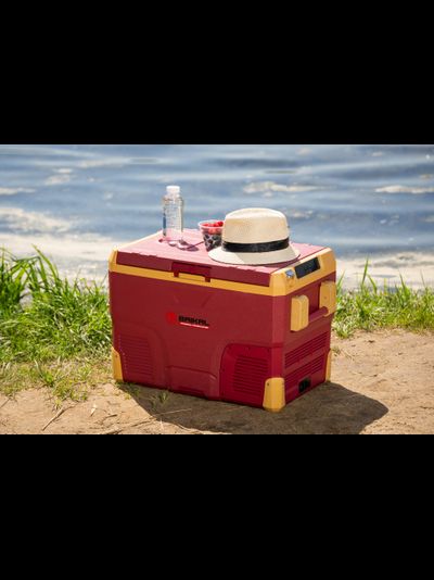 АВТОХОЛОДИЛЬНИК BAIKAL iR42