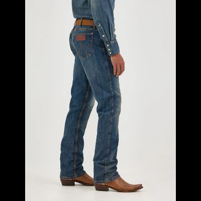 Джинсы 88MWZ Wrangler® Retro® Straight узкий крой