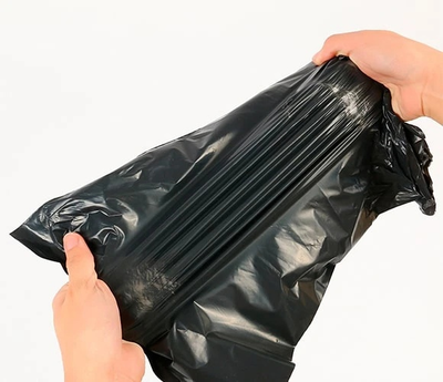 Курьер-пакет почтовый б/н (черный), 240*320мм