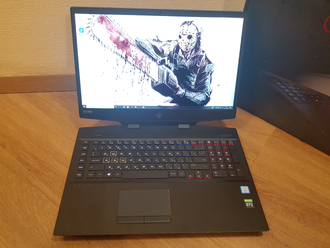 HP OMEN 17-CB0003UR ( 17.3 FHD IPS 144Hz I7-9750H RTX2070(8Gb) 16Gb 1Tb 256SSD )