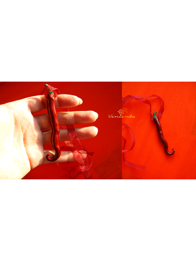 Перчик чили. Авторская подвеска из полимерной глины