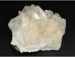 Апофиллит, Стильбит, сросток кристаллов, Индия (67*53*33 мм, 132 г) №29847