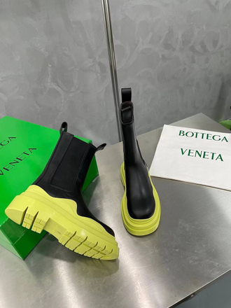 Женские сапоги BOTTEGA VENETA BV Tire Желтая подошва