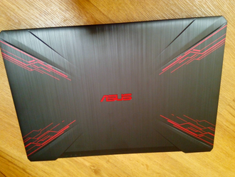 ASUS TUF GAMING FX504GE-E4062T ( 15.6 FHD IPS i7-8750H GTX1050TI(4Gb) 8Gb 1Tb +120SSD )