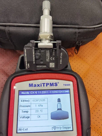 Датчик давления в шинах для Mazda bhb637140a