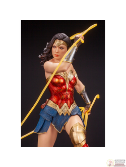 Фигурка 1/6 Чудо-женщина (Wonder Woman)