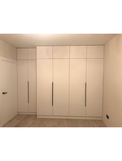 Шкаф распашной с антресолями