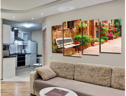 Модульная картина "Цветная улочка Италии"