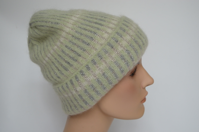 Итальянская вязаная шапка мятного цвета Визио