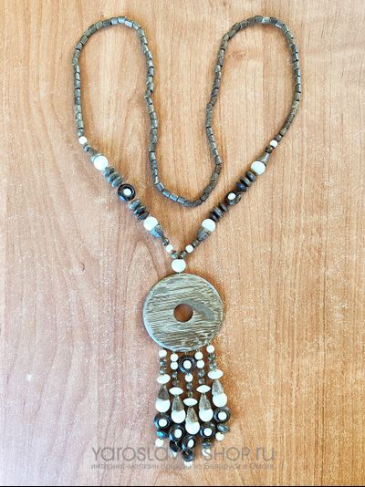 М-189. Бусы деревянные диск из разных пород дерева .