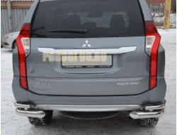 Защита заднего бампера угловая двойная d76/42 для Mitsubishi Pajero Sport (2016-2021)