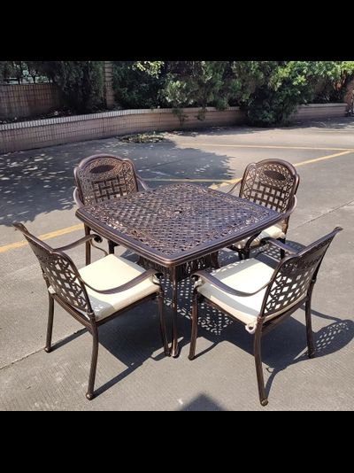 Садовый комплект мебели Rossi из литого алюминия