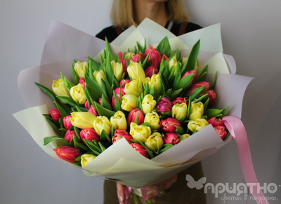 Букет цветов на 8 марта № 721