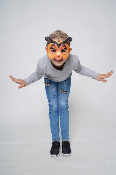 Кукольный театр. Маска "Пчела"