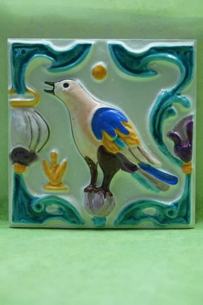 Соловей свободы (изразцовая плитка)