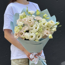 Букет из 15 эустом