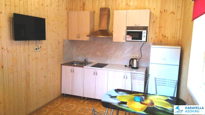 Коттеджи №41 с бассейном у озера