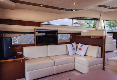 аренда ЯХТЫ PRINCESS 58