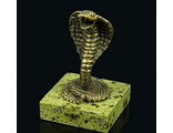 Кобра из бронзы на подставке из змеевика 42*42*67мм