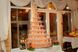 Горка шампанского