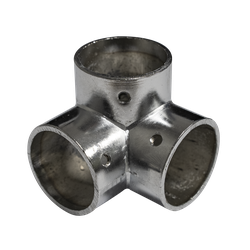 Соединитель на три трубы диаметром 25 мм