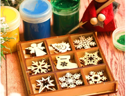 Набор заготовок для творчества «Снежинки и игрушки», 9 видов, 27 шт размер 3х3 см